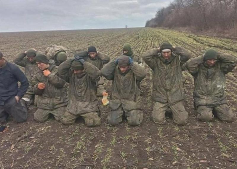 Україна коригує підходи до утримання російських військових, які потрапили в полон.