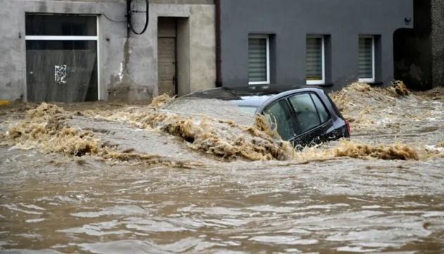 У Польщі число загиблих внаслідок повені сягнуло шести осіб.