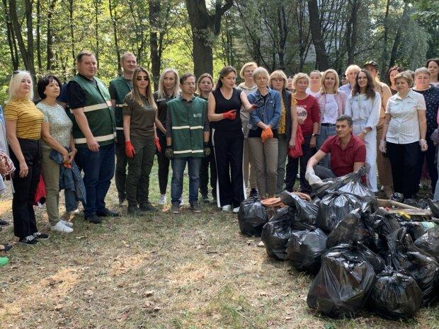 Всесвітній день прибирання: Держекоінспекція закликає обʼєднати зусилля для забезпечення чистоти в Україні.