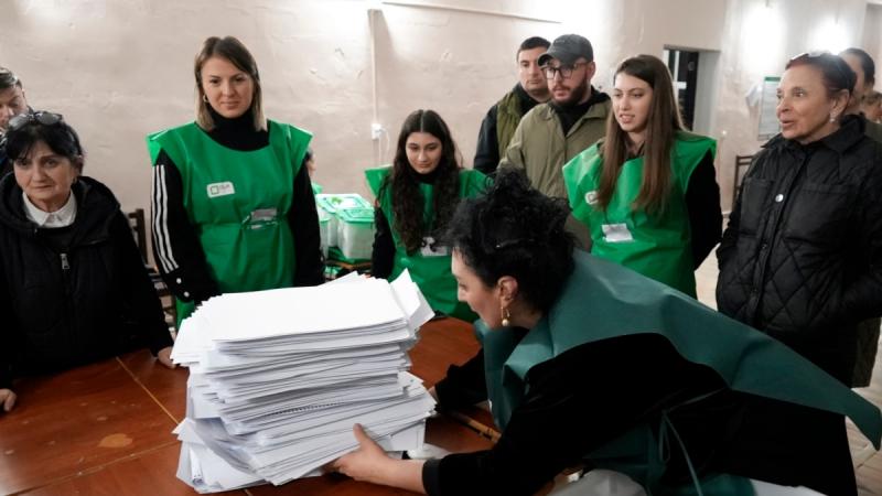 Уряд Грузії буде створено, незважаючи на заперечення опозиції щодо виборчих результатів, заявив прем'єр.