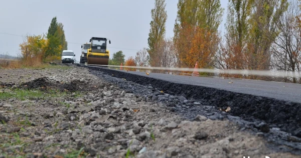 У Миколаївській області планується витратити 3,4 мільйона гривень на відновлення дорожнього покриття в селі Кир'яківка.